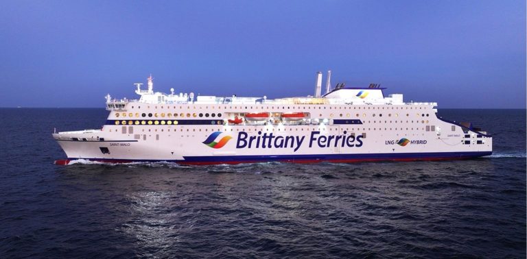 Brittany Ferries renouvelle sa flotte avec un ferry à propulsion GNL-électrique